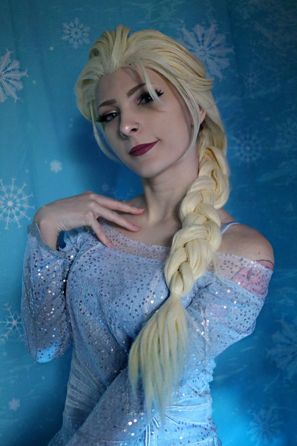 Frailu - Princess Elsa (Frozen) - Page 2