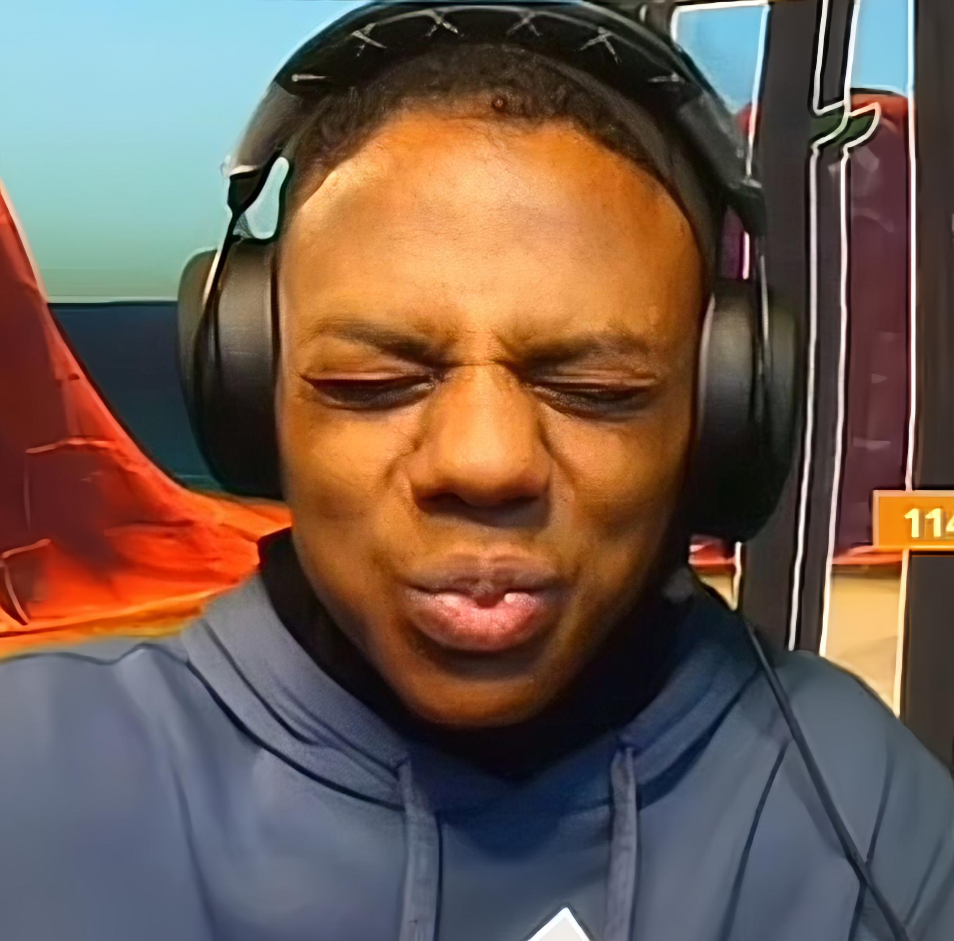 I accidentally met a Femboy in the toilet! (WIP) - Page 12