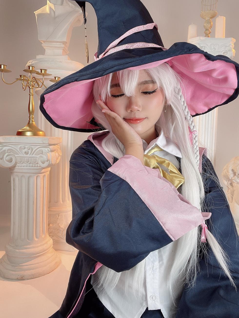 Aiko Uwu - Elina - Page 9